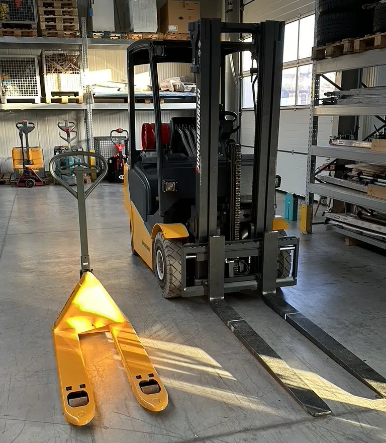 Seidel_Logistik_LEISTUNGEN_Halle_gross